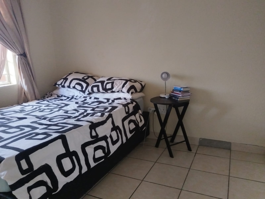 1 Bedroom Property for Sale in Rustenburg Central North West